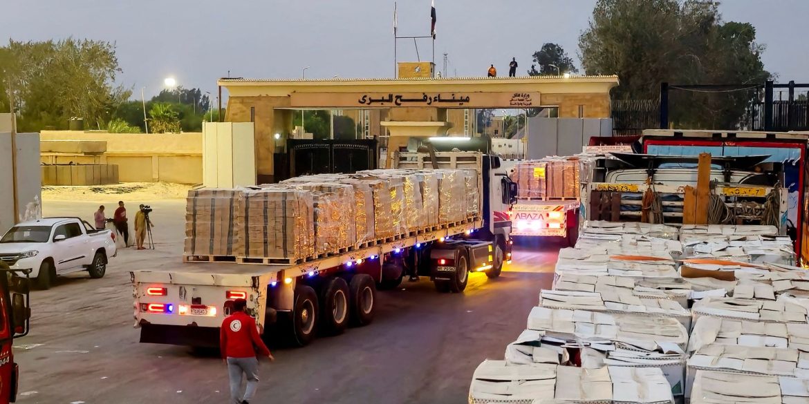 mesmo-autorizado,-material-para-abrigo-nao-entra-em-gaza,-dizem-ongs mesmo-autorizado,-material-para-abrigo-nao-entra-em-gaza,-dizem-ongs