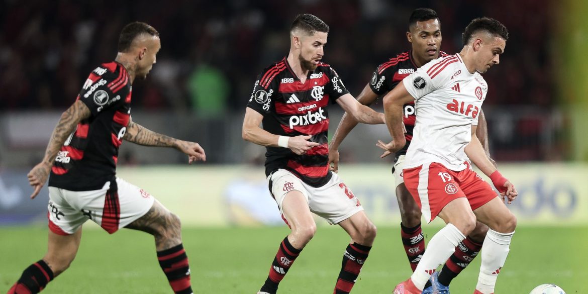 nacional-acompanha-duelo-final-entre-inter-e-fla-pela-libertadores nacional-acompanha-duelo-final-entre-inter-e-fla-pela-libertadores