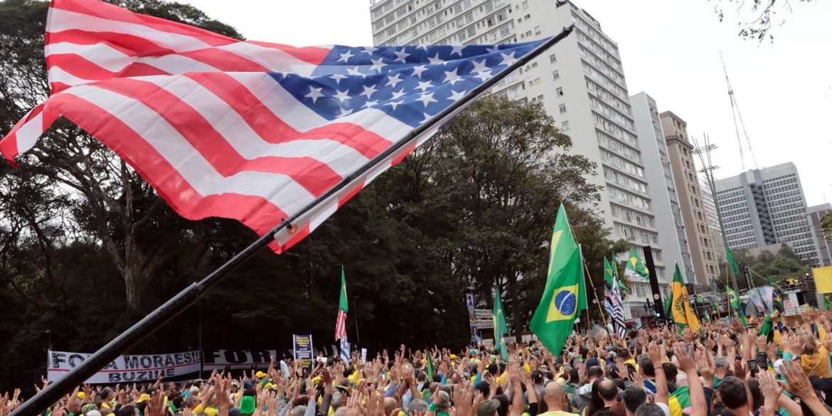 bandeira-dos-eua-e-“novo-simbolo-da-direita-brasileira”,-diz-nyt bandeira-dos-eua-e-“novo-simbolo-da-direita-brasileira”,-diz-nyt