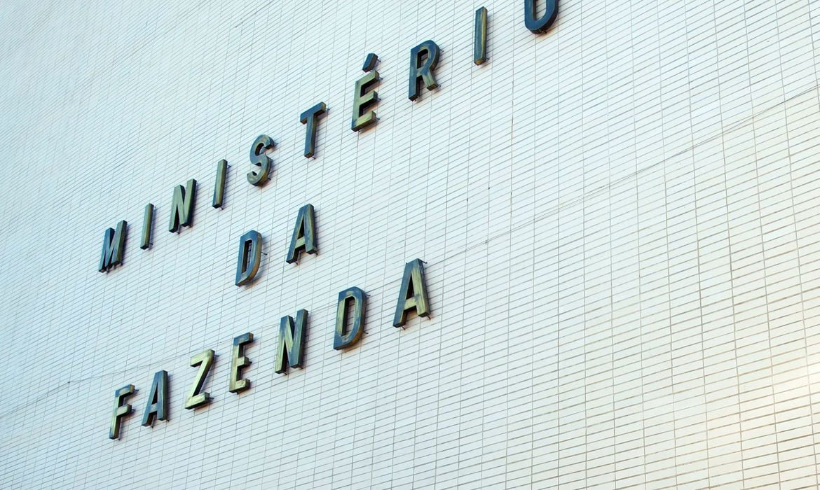 lucro-presumido:-governo-preve-r$-8-bi-com-aumento-da-tributacao lucro-presumido:-governo-preve-r$-8-bi-com-aumento-da-tributacao
