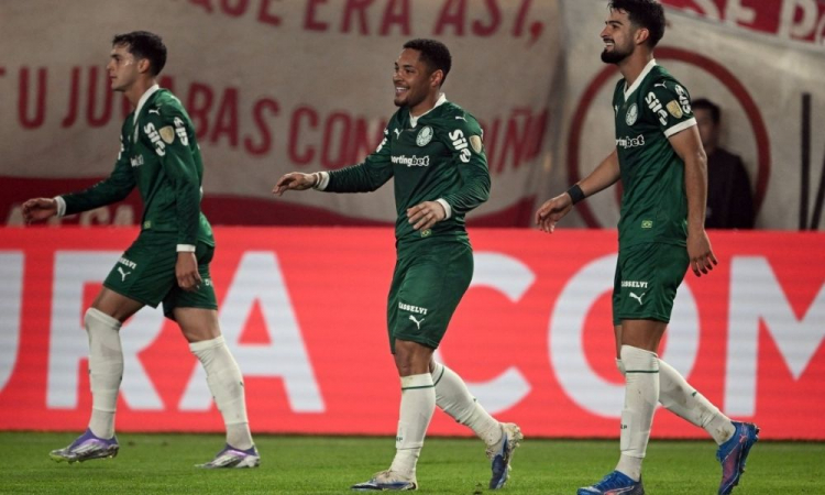 palmeiras-goleia-universitario-por-4-a-0-e-coloca-pe-nas-quartas-de-final-da-libertadores palmeiras-goleia-universitario-por-4-a-0-e-coloca-pe-nas-quartas-de-final-da-libertadores