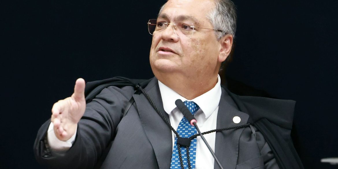dino-pede-a-pf-apuracao-de-ameacas-apos-voto-para-condenar-bolsonaro dino-pede-a-pf-apuracao-de-ameacas-apos-voto-para-condenar-bolsonaro