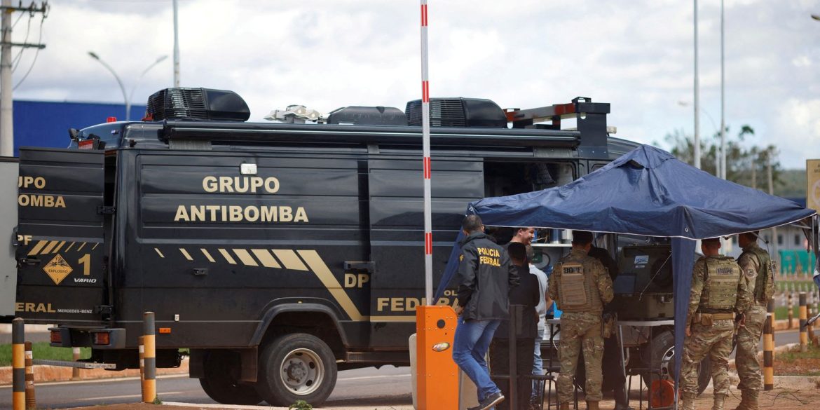 pf-prende-homem-condenado-por-atentado-ao-aeroporto-de-brasilia pf-prende-homem-condenado-por-atentado-ao-aeroporto-de-brasilia