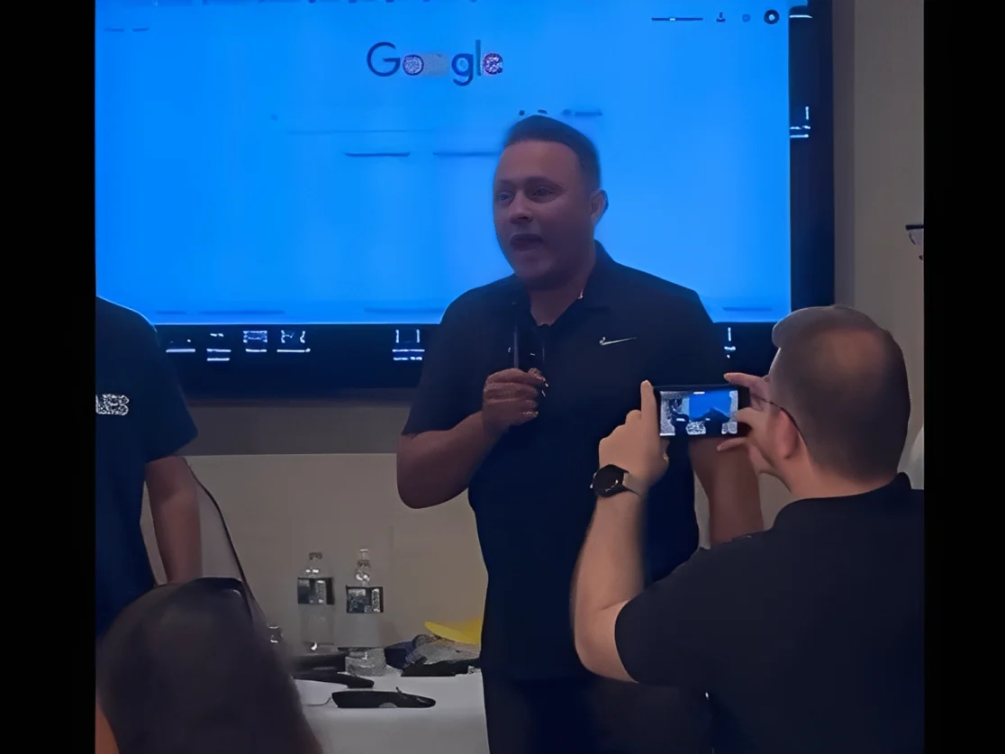em-video,-renzo-gracie-diz-que-bolsonaro-teve-oferta-de-plano-de-fuga-e-relata-ameaca-de-fux-a-moraes em-video,-renzo-gracie-diz-que-bolsonaro-teve-oferta-de-plano-de-fuga-e-relata-ameaca-de-fux-a-moraes