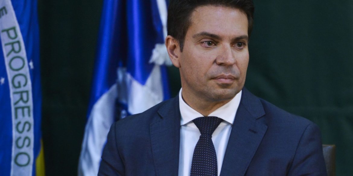 stf-determina-perda-do-mandato-de-alexandre-ramagem-na-camara stf-determina-perda-do-mandato-de-alexandre-ramagem-na-camara