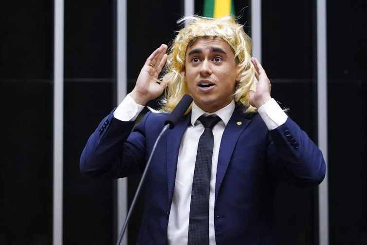 estudante-e-preso-pela-pf-no-es-por-ameacar-matar-nikolas-ferreira estudante-e-preso-pela-pf-no-es-por-ameacar-matar-nikolas-ferreira