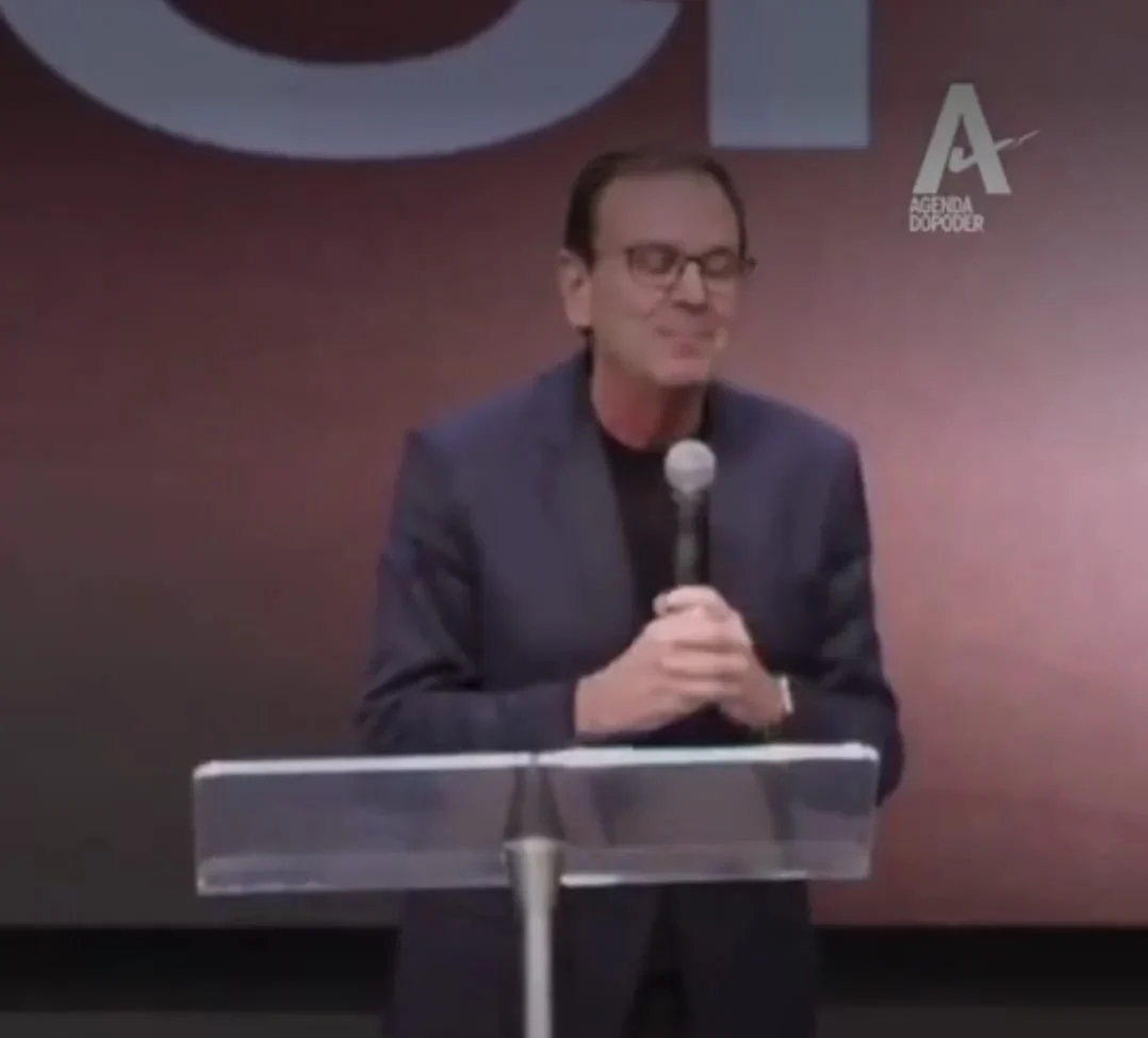 eduardo-paes-recebe-chuva-de-criticas-nas-redes-ao-apoiar-silas-malafaia eduardo-paes-recebe-chuva-de-criticas-nas-redes-ao-apoiar-silas-malafaia