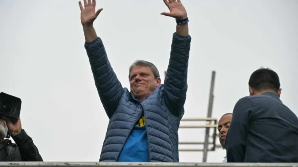 tarcisio-pede-encontro-com-bolsonaro-nesta-terca-em-meio-a-pressao-por-anistia tarcisio-pede-encontro-com-bolsonaro-nesta-terca-em-meio-a-pressao-por-anistia