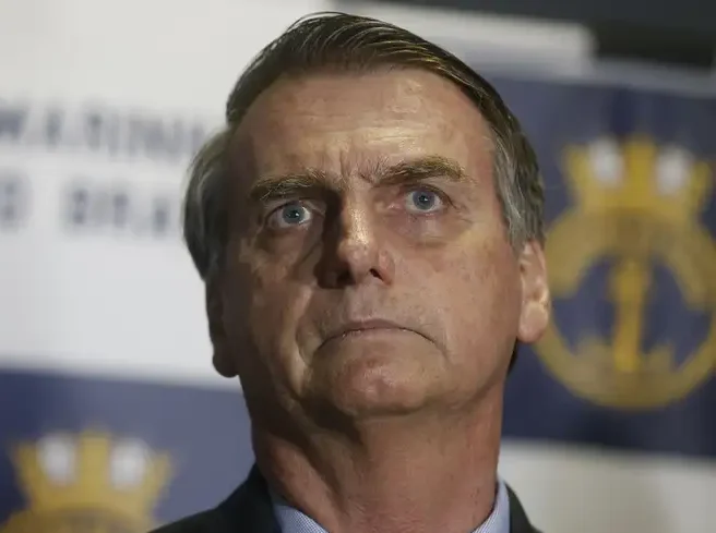 bolsonaro-e-condenado-a-pagar-r$-1-milhao-em-indenizacao-por-falas-racistas bolsonaro-e-condenado-a-pagar-r$-1-milhao-em-indenizacao-por-falas-racistas