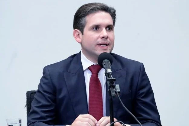 hugo-motta-e-centrao-empurram-pec-da-impunidade-e-testam-reacao-para-anistia hugo-motta-e-centrao-empurram-pec-da-impunidade-e-testam-reacao-para-anistia