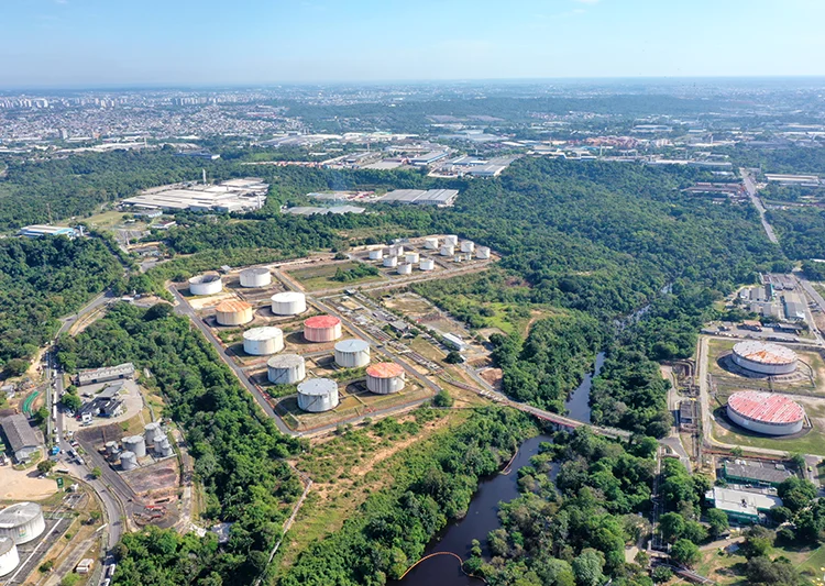 petroleiros-pedem-a-lula-que-reverta-privatizacao-de-bolsonaro-no-amazonas petroleiros-pedem-a-lula-que-reverta-privatizacao-de-bolsonaro-no-amazonas