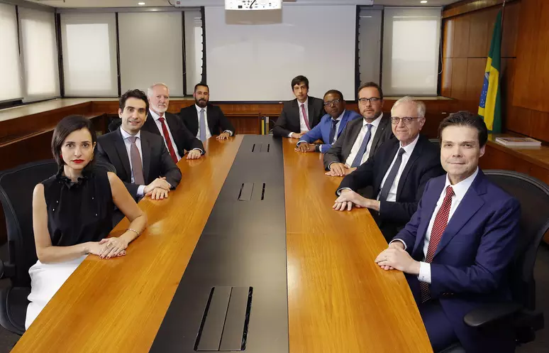 copom-mantem-selic-em-15%-ao-ano-e-diante-de-‘cenario-de-elevada-incerteza’ copom-mantem-selic-em-15%-ao-ano-e-diante-de-‘cenario-de-elevada-incerteza’