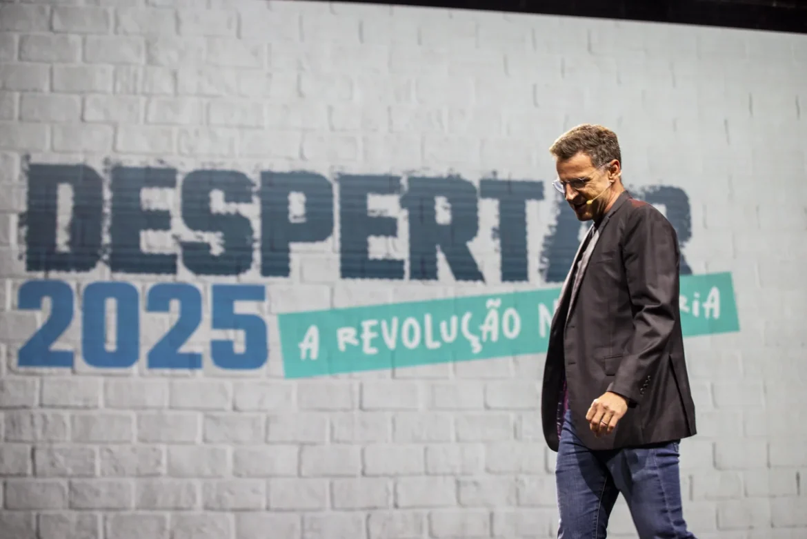 abertura-do-despertar-2025:-eduardo-moreira-denuncia-crise-global-e-convoca-a-resistencia-coletiva abertura-do-despertar-2025:-eduardo-moreira-denuncia-crise-global-e-convoca-a-resistencia-coletiva