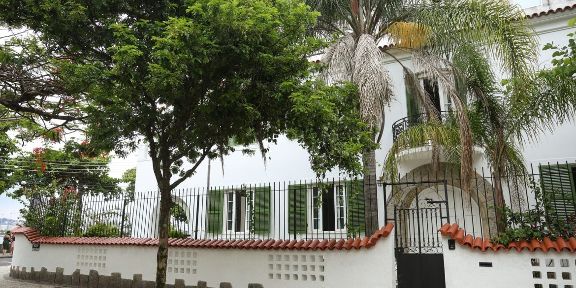 prefeitura-do-rj-desiste-de-museu-na-casa-do-filme-“ainda-estou-aqui” prefeitura-do-rj-desiste-de-museu-na-casa-do-filme-“ainda-estou-aqui”