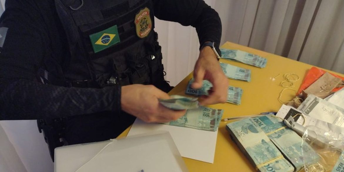 operacao-desarticula-em-sp-organizacao-de-trafico-de-drogas operacao-desarticula-em-sp-organizacao-de-trafico-de-drogas