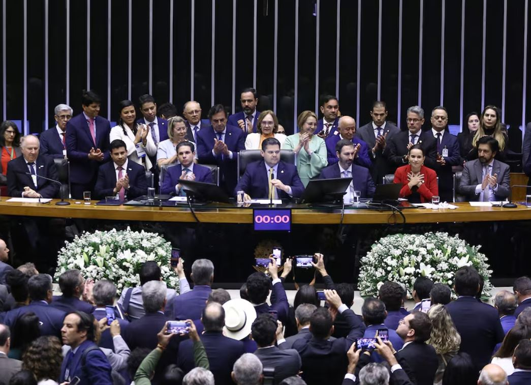 senado-barra-pec-da-blindagem-e-freia-ofensiva-da-camara-em-projetos-polemicos senado-barra-pec-da-blindagem-e-freia-ofensiva-da-camara-em-projetos-polemicos