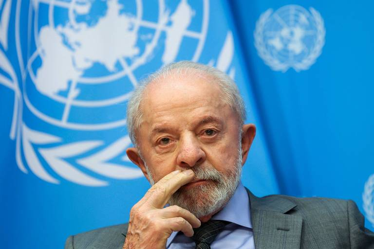 lula-volta-dos-eua-e-deve-definir-trocas-na-equipe-com-boulos-e-centrao lula-volta-dos-eua-e-deve-definir-trocas-na-equipe-com-boulos-e-centrao