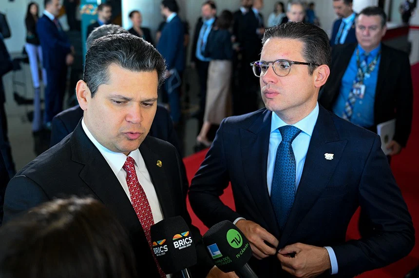 reuniao-de-motta-e-alcolumbre-foi-cancelada-apos-fala-de-paulinho-da-forca reuniao-de-motta-e-alcolumbre-foi-cancelada-apos-fala-de-paulinho-da-forca