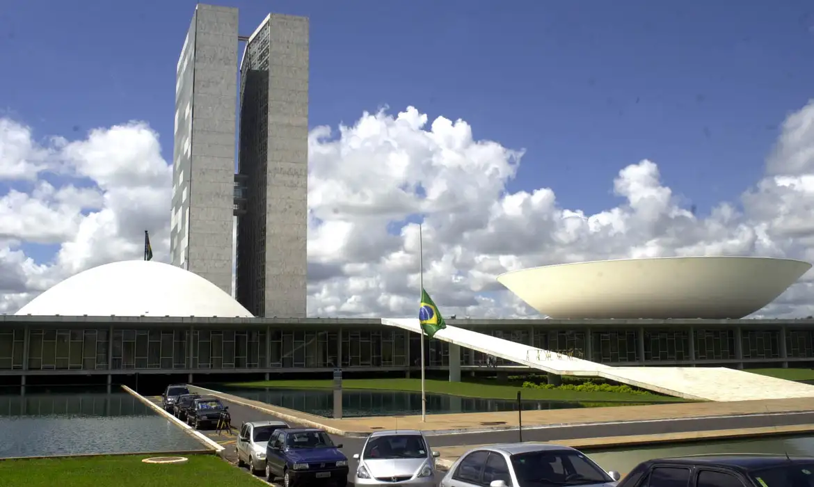 um-grande-acordo-nacional.-com-o-pcc,-com-tudo um-grande-acordo-nacional.-com-o-pcc,-com-tudo