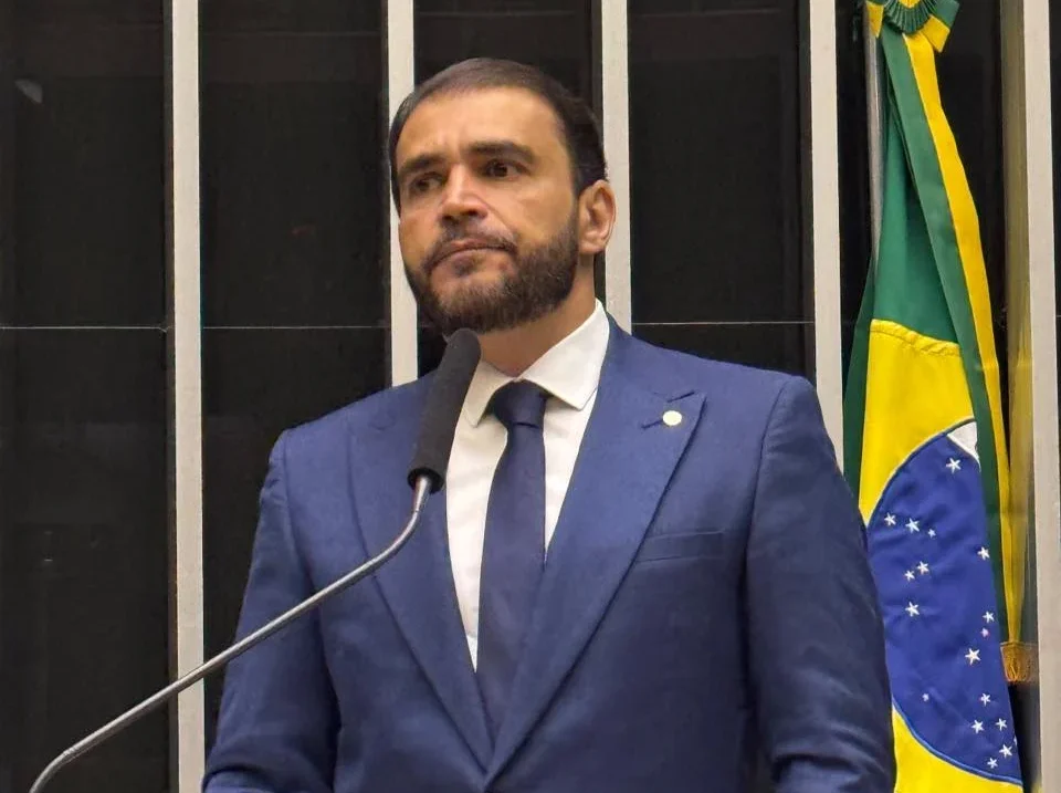 relator-de-cassacao-de-eduardo-bolsonaro-defendeu-anistia-e-impeachment-de-moraes relator-de-cassacao-de-eduardo-bolsonaro-defendeu-anistia-e-impeachment-de-moraes
