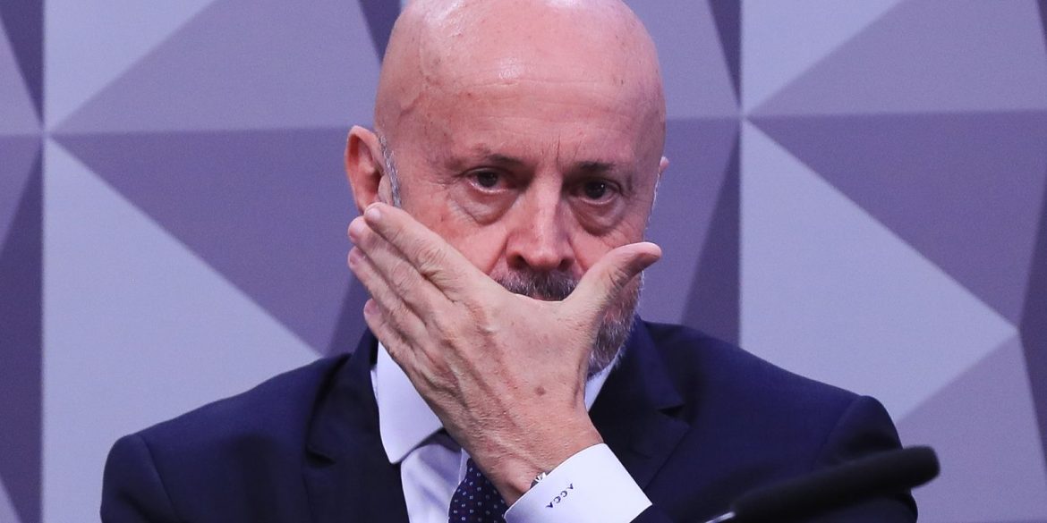 mendonca-vota-para-manter-prisao-de-suspeitos-por-fraude-no-inss mendonca-vota-para-manter-prisao-de-suspeitos-por-fraude-no-inss
