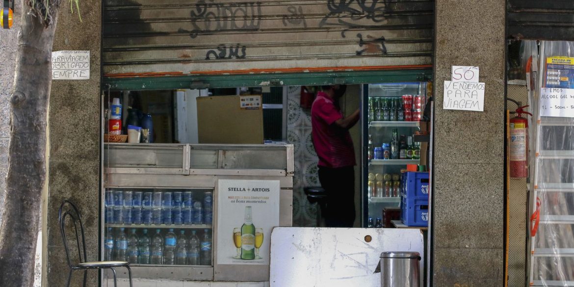 sp-ja-teve-outros-casos-de-bebidas-contamidas-com-metanol;-relembre sp-ja-teve-outros-casos-de-bebidas-contamidas-com-metanol;-relembre