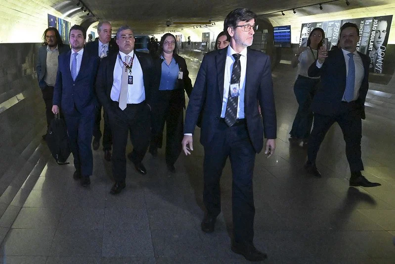 presidente-da-conafer-e-preso-pela-cpmi-do-inss-e-solto-apos-pagar-fianca presidente-da-conafer-e-preso-pela-cpmi-do-inss-e-solto-apos-pagar-fianca