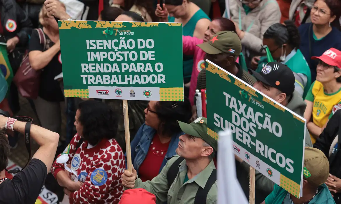 pressao-popular-fez-centrao-aprovar-taxacao-a-ricos-para-compensar-isencao-do-ir pressao-popular-fez-centrao-aprovar-taxacao-a-ricos-para-compensar-isencao-do-ir