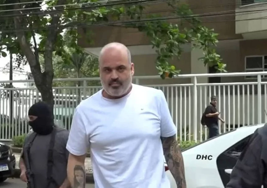 presidente-da-mocidade-e-preso-sob-suspeita-de-ser-braco-direito-do-bicheiro-rogerio-de-andrade presidente-da-mocidade-e-preso-sob-suspeita-de-ser-braco-direito-do-bicheiro-rogerio-de-andrade