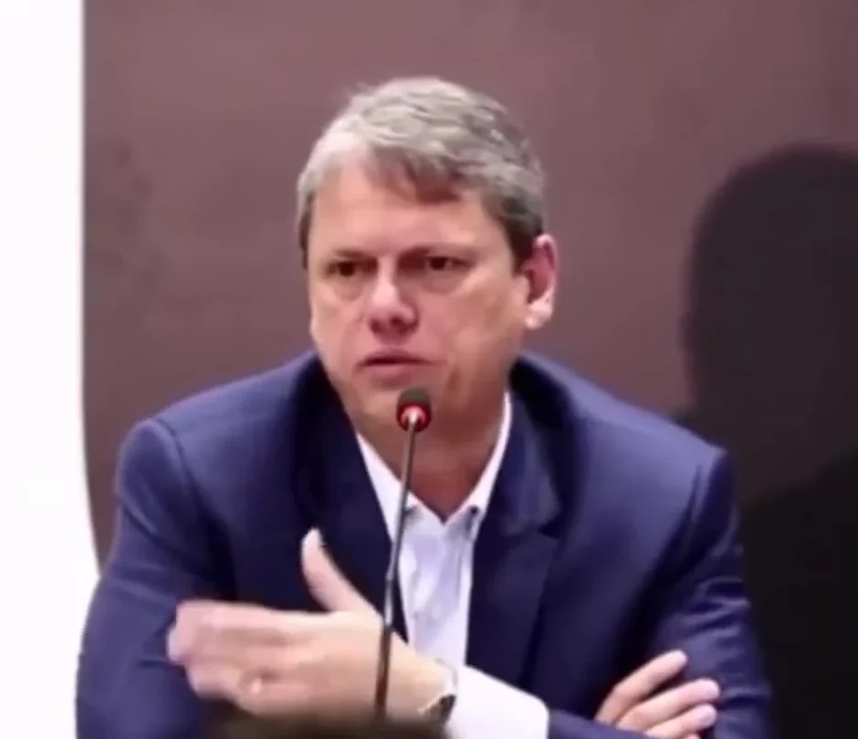 ‘no-dia-que-comecarem-a-falsificar-coca-cola,-eu-vou-me-preocupar’,-diz-tarcisio-sobre-metanol ‘no-dia-que-comecarem-a-falsificar-coca-cola,-eu-vou-me-preocupar’,-diz-tarcisio-sobre-metanol