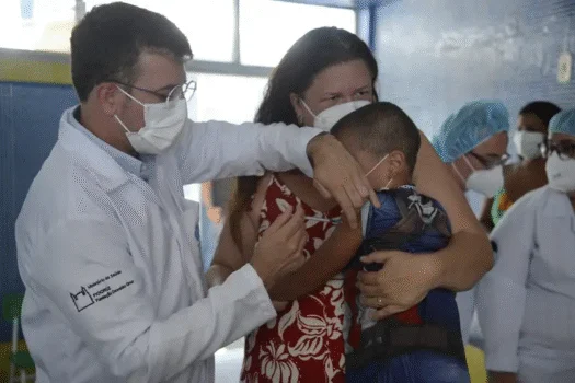 disparam-internacoes-e-casos-por-coqueluche-em-criancas-menores-de-5-anos disparam-internacoes-e-casos-por-coqueluche-em-criancas-menores-de-5-anos