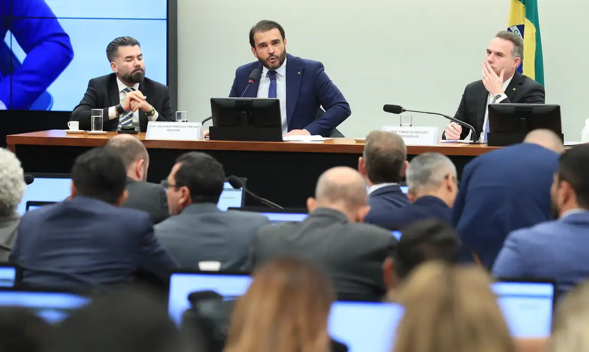 relator-pede-arquivamento-de-processo-contra-eduardo-bolsonaro-no-conselho-de-etica relator-pede-arquivamento-de-processo-contra-eduardo-bolsonaro-no-conselho-de-etica