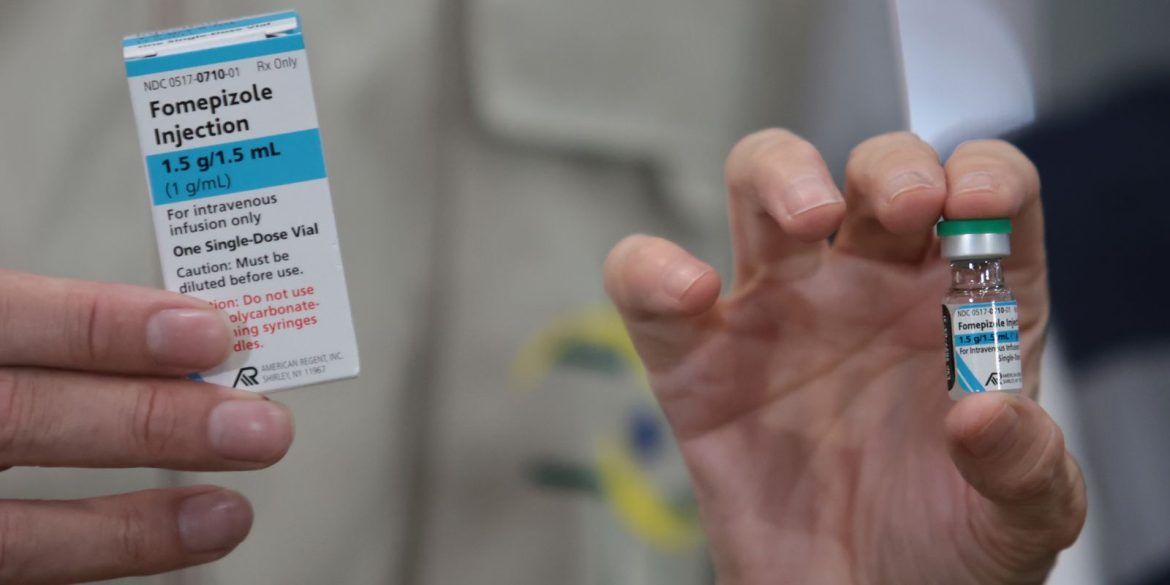 brasil-recebe-2,5-mil-unidades-de-fomepizol,-antidoto-contra-metanol brasil-recebe-2,5-mil-unidades-de-fomepizol,-antidoto-contra-metanol