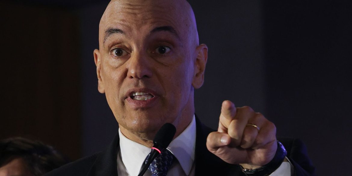 moraes-suspende-decisao-que-destituiu-defesa-de-reus-da-trama-golpista moraes-suspende-decisao-que-destituiu-defesa-de-reus-da-trama-golpista