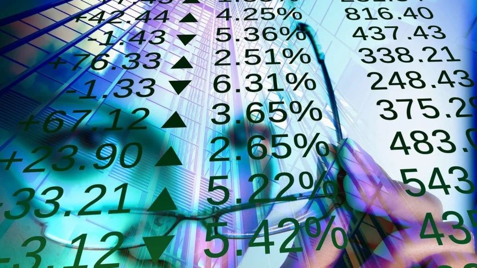 ibovespa-acompanha-o-exterior-e-fecha-com-alta-de-0,78%,-aos-141.783,36-pontos ibovespa-acompanha-o-exterior-e-fecha-com-alta-de-0,78%,-aos-141.783,36-pontos