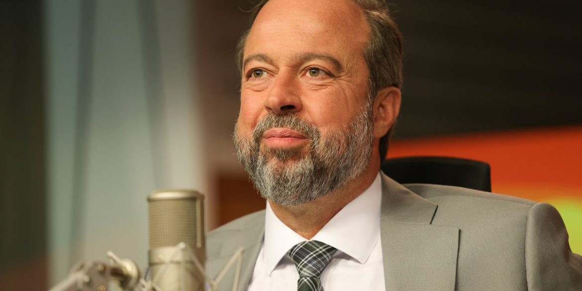 nao-precisaremos-do-horario-de-verao-neste-ano,-diz-alexandre-silveira nao-precisaremos-do-horario-de-verao-neste-ano,-diz-alexandre-silveira