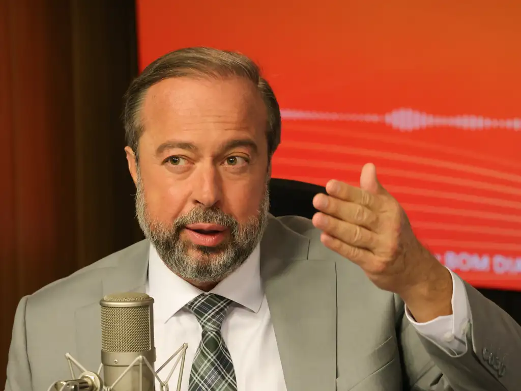 apagao-foi-causado-por-falha-eletrica,-nao-por-falta-de-energia,-diz-ministro apagao-foi-causado-por-falha-eletrica,-nao-por-falta-de-energia,-diz-ministro