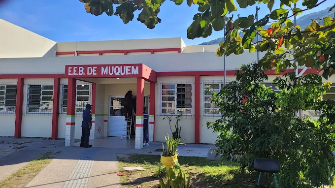 professores-sao-atacados-por-pais-extremistas-em-florianopolis professores-sao-atacados-por-pais-extremistas-em-florianopolis