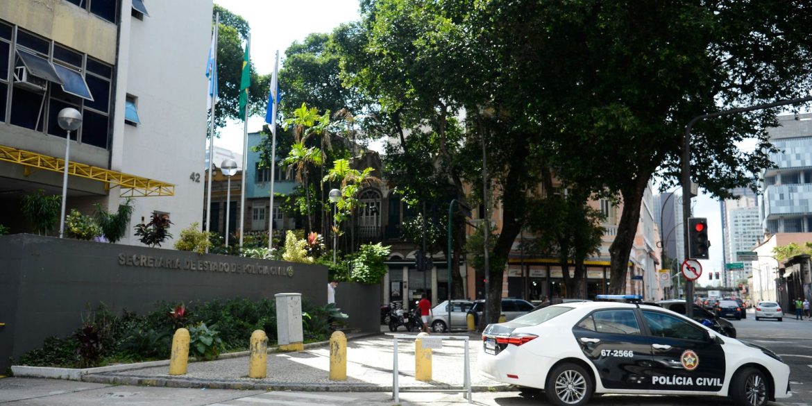 operacao-combate-esquema-de-apostas-online-e-lavagem-de-dinheiro-no-rj operacao-combate-esquema-de-apostas-online-e-lavagem-de-dinheiro-no-rj