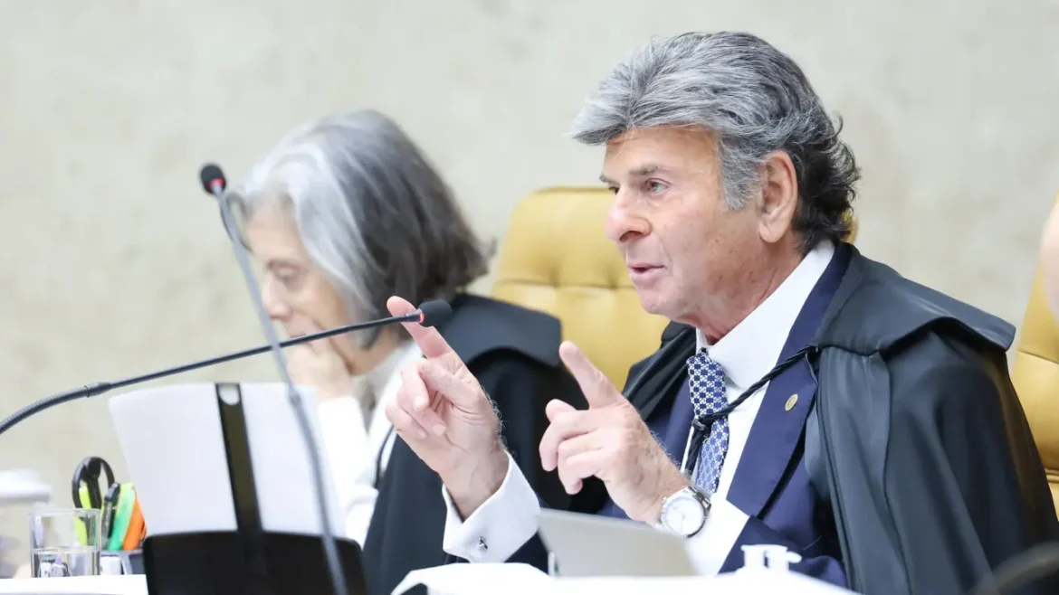 apos-discussao,-fux-abandonou-plenario-do-stf-durante-criticas-de-gilmar-a-lava-jato apos-discussao,-fux-abandonou-plenario-do-stf-durante-criticas-de-gilmar-a-lava-jato