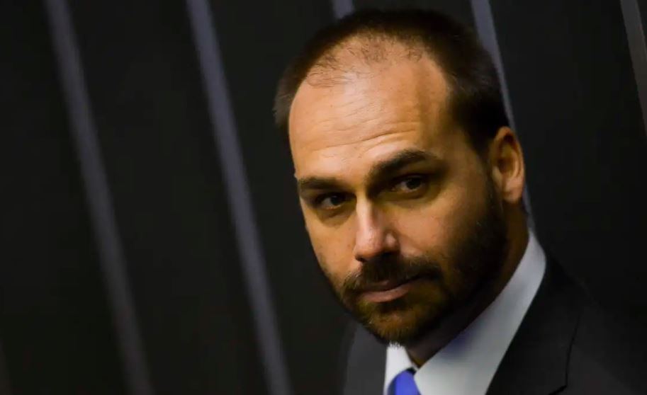 eduardo-bolsonaro-procura-a-policia-apos-se-sentir-ameacado-nos-eua eduardo-bolsonaro-procura-a-policia-apos-se-sentir-ameacado-nos-eua