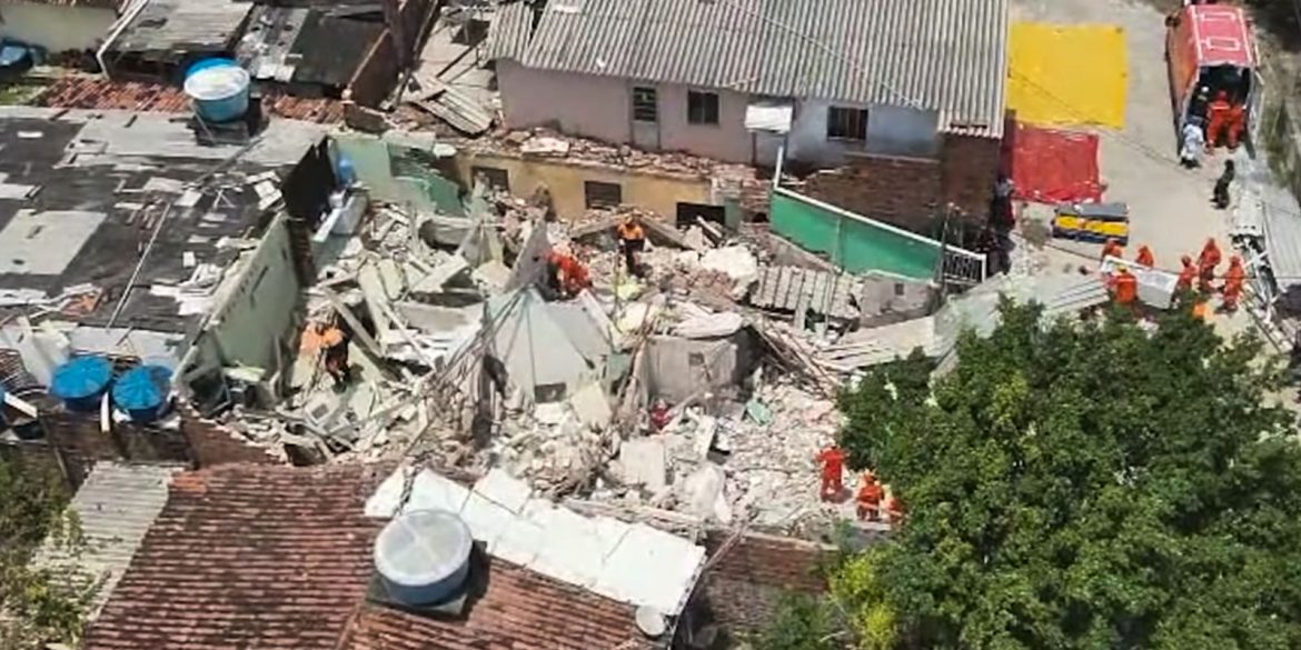 desabamento-em-olinda-deixa-dois-mortos-e-feridos desabamento-em-olinda-deixa-dois-mortos-e-feridos