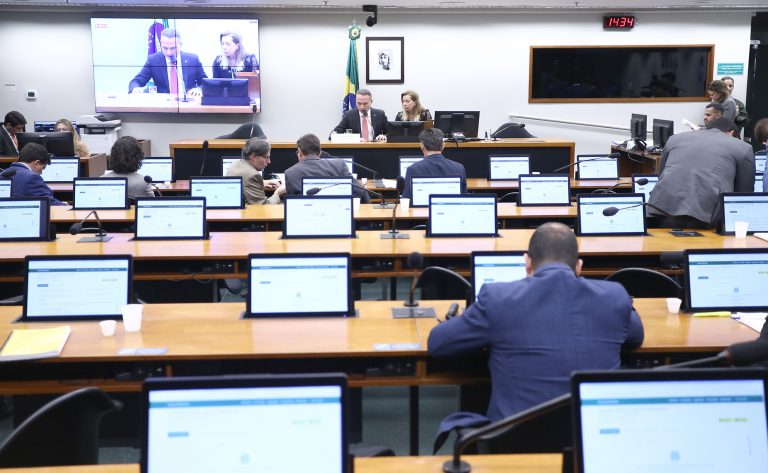 processos-disciplinares-na-camara-crescem-400%-e-atingem-patamar-inedito processos-disciplinares-na-camara-crescem-400%-e-atingem-patamar-inedito
