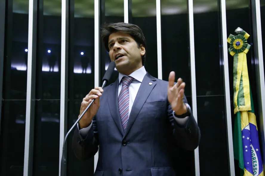 do-prazo-perdido-ao-estado-precarizado:-por-que-a-reforma-administrativa-descarrilou do-prazo-perdido-ao-estado-precarizado:-por-que-a-reforma-administrativa-descarrilou