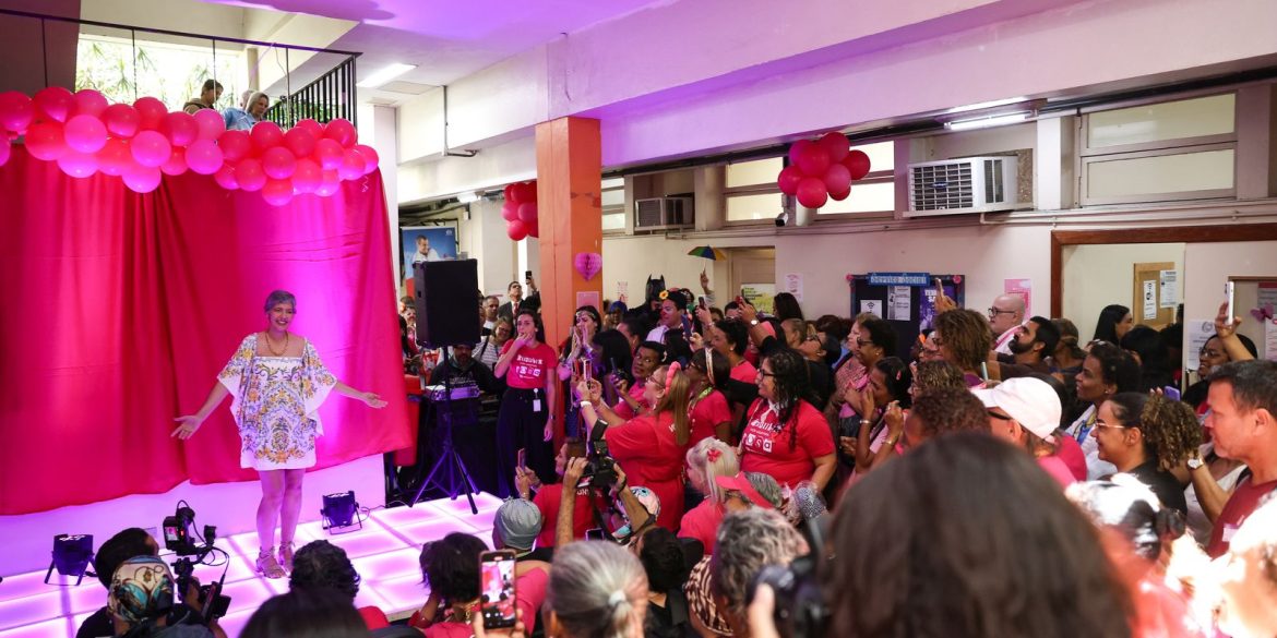 inca-promove-autoestima-de-pacientes-em-celebracao-do-outubro-rosa inca-promove-autoestima-de-pacientes-em-celebracao-do-outubro-rosa