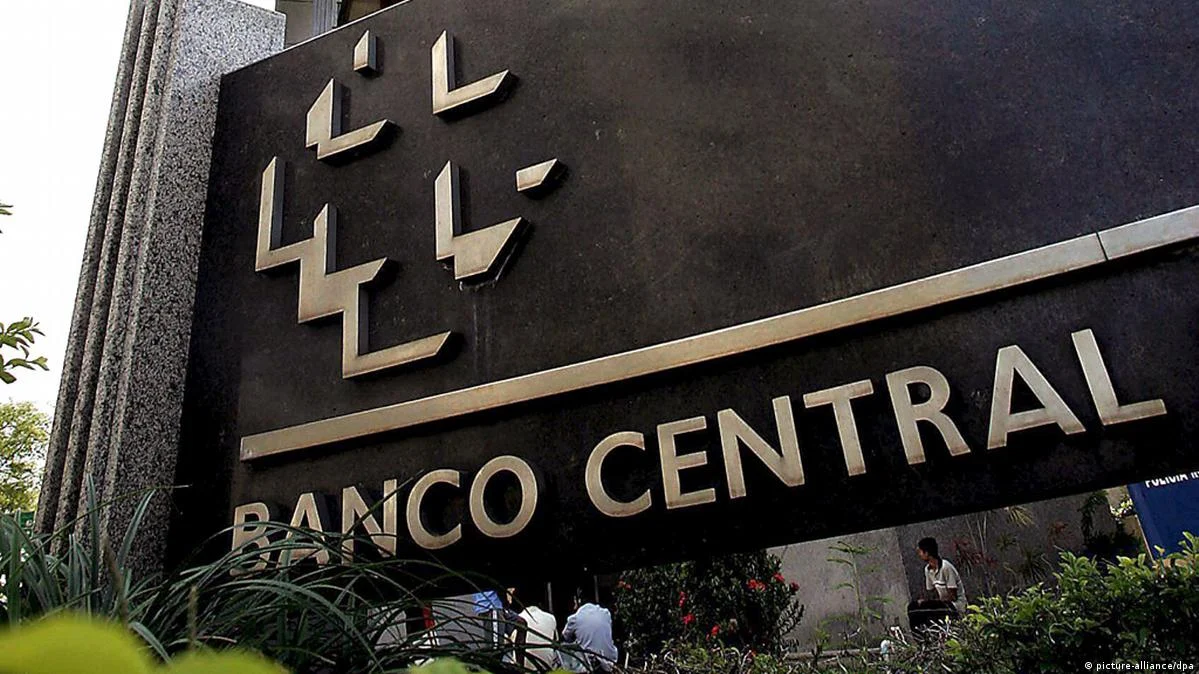focus:-mercado-reduz-projecao-de-inflacao-2025,-que-se-aproxima-do-teto-da-meta
