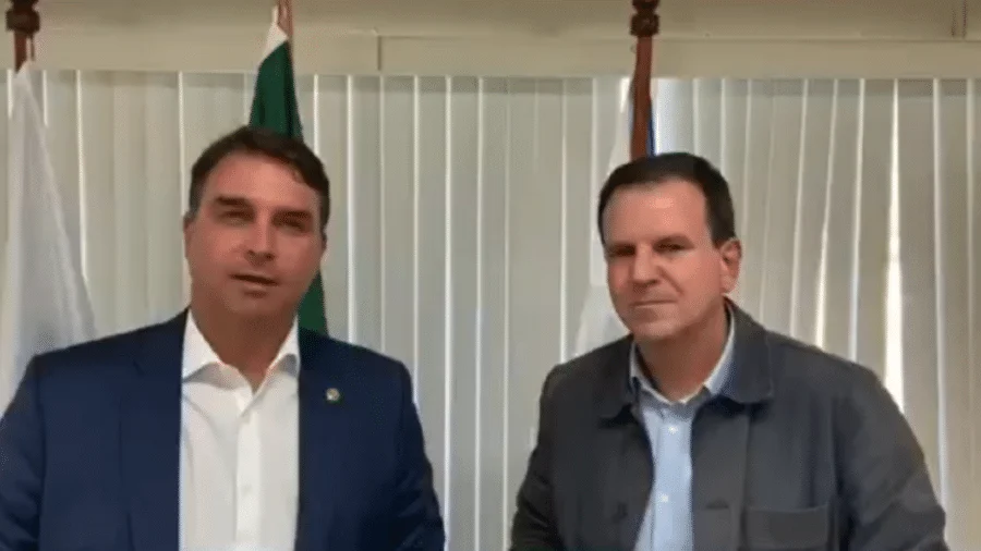 flavio-bolsonaro-descarta-apoio-a-paes-e-diz-que-esta-testando-nomes-para-o-governo flavio-bolsonaro-descarta-apoio-a-paes-e-diz-que-esta-testando-nomes-para-o-governo