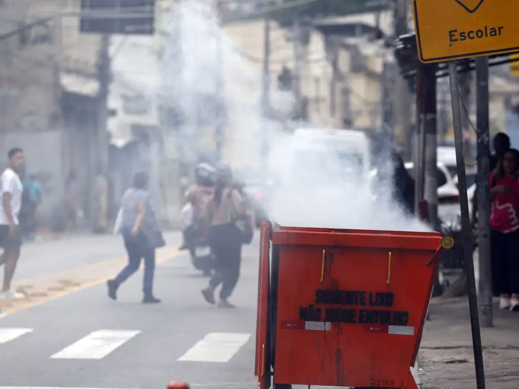 moradores-do-alemao-e-da-penha-denunciam-agressoes-e-‘troias’-para-ouvidoria-da-dpe moradores-do-alemao-e-da-penha-denunciam-agressoes-e-‘troias’-para-ouvidoria-da-dpe