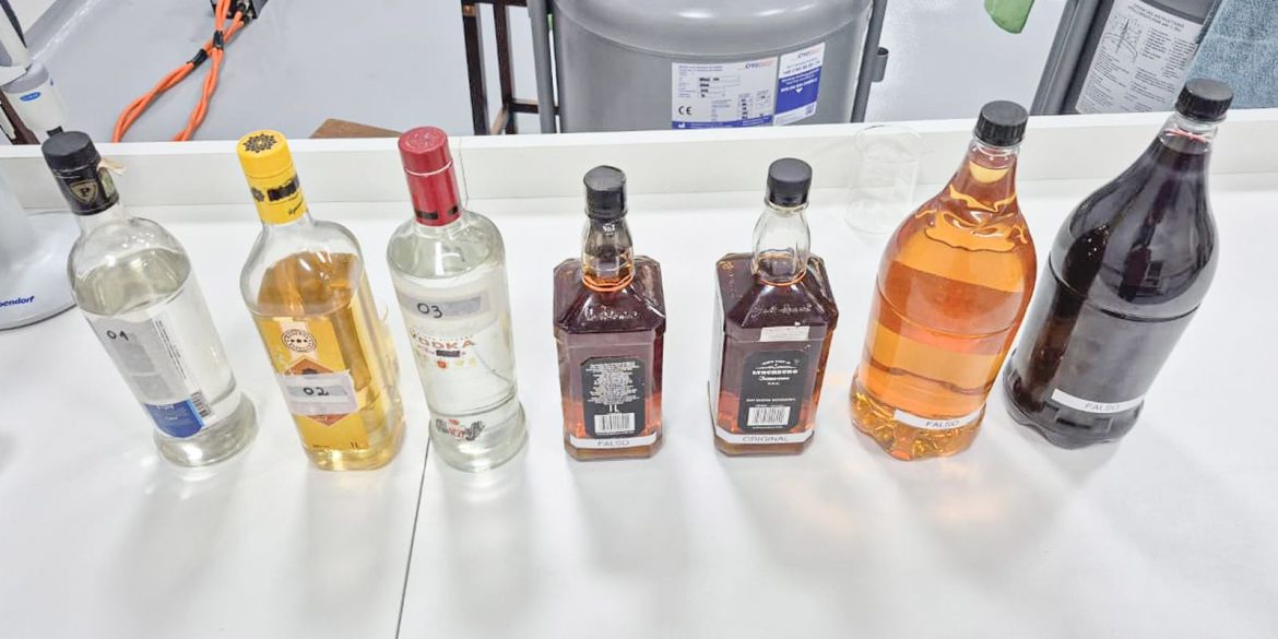 casos-confirmados-de-intoxicacao-por-metanol-chegam-a-59-no-pais casos-confirmados-de-intoxicacao-por-metanol-chegam-a-59-no-pais