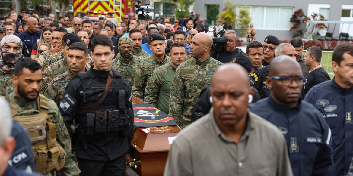 sindicato-lamenta-morte-de-quatro-policiais-no-rio sindicato-lamenta-morte-de-quatro-policiais-no-rio